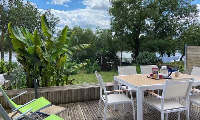 Varades House | Loire view house with south facing terrace 3 bedrooms