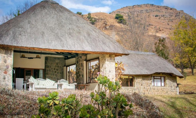 Imbabazane House | Lolambazo Country House & Cottage - Giants Castle Drakensberg