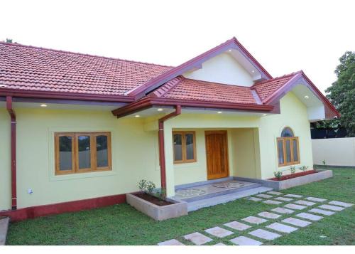 Kadurugoda House | Lone Star Residence