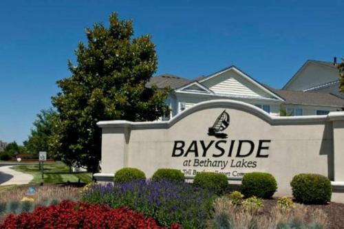 Ocean View House | Look no further - Bayfront amenties, Short drive to Ocean