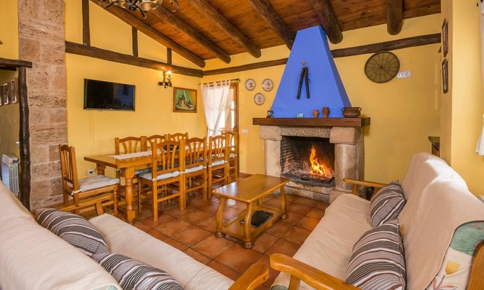 Beceite House | LOOKOUT HOUSE II. Duplex with fireplace and terrace