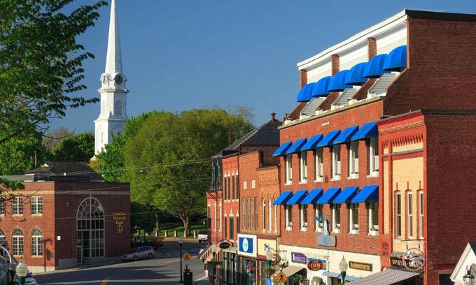 Camden Hotel | Lord Camden Inn