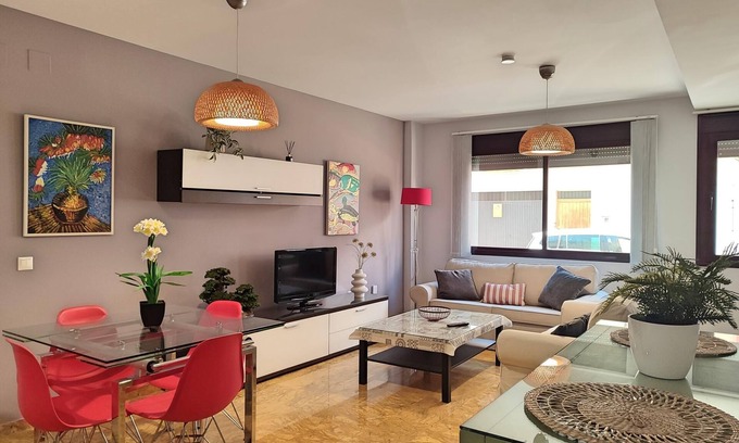 Valdeolleros Apartment | Lorenzo Ferreira. Adapted for Reduced Mobility