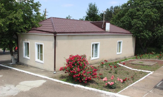 Stepanavan House | Lori Berd Hotel
