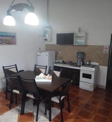 General Pico Apartment | Los Abuelos Apart Hotel