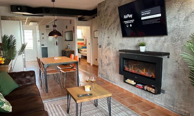Los Nietos Apartment | Los Nietos Apartment