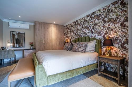 Central Hotel | Lotsane Limpopo Luxury River Lodge