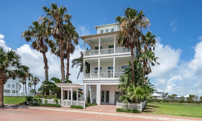 The Shores House | Lotus Villa - Private beach house with Pool and Hot Tub home