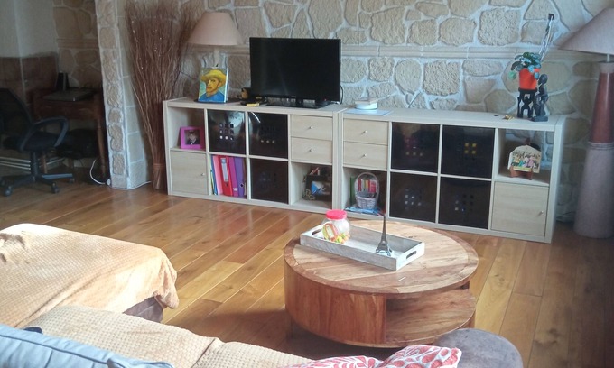 Petite-Synthe House | Loue une Chambre Dans ma Maison Dans Laquelle je vis + pti Déjeuner