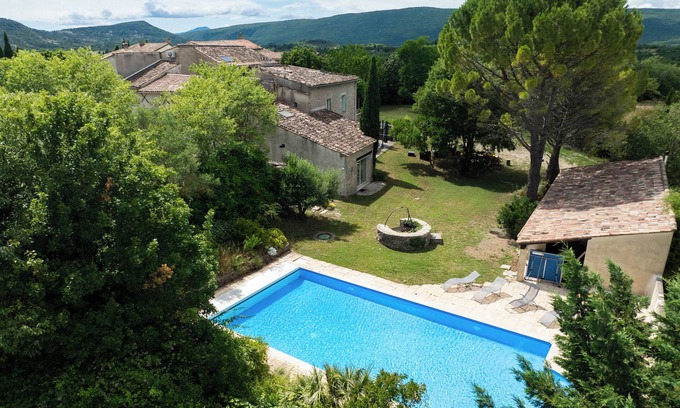 Pompignan Bed & Breakfast | Loup - Chambre Double Avec Salle de Bains Privative