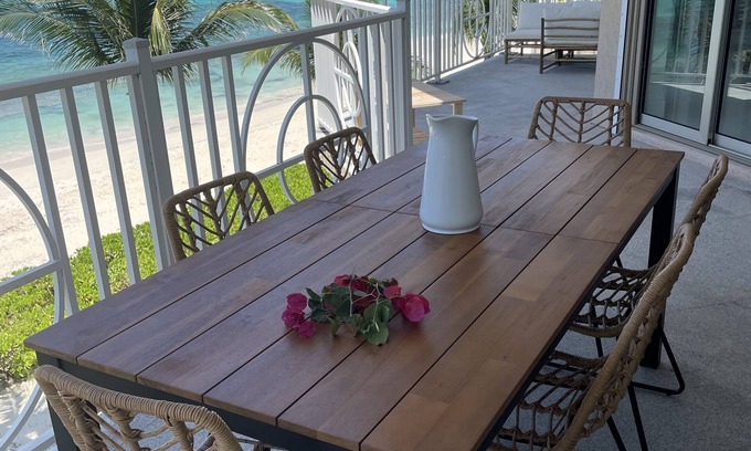 Westwind Apartment | Love beach Condo 3 BR Nassau