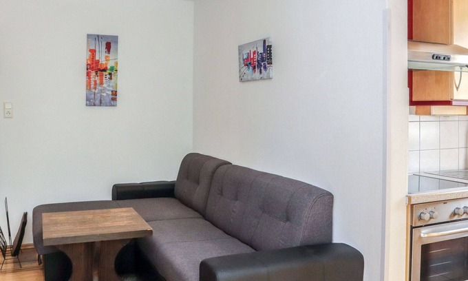 Klopein Apartment | Lovely apartment for 6 guests with WIFI, TV, terrace, pets allowed and parking