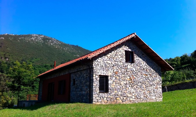 Caravia Ski Chalet | Lovely 4 bedroom chalet in Caravia