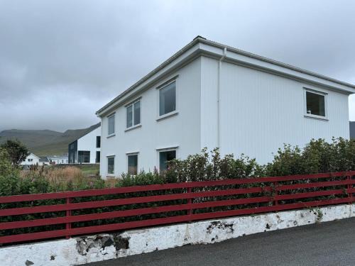 Trongisvagur House | Lovely 5-bedroom House With Cozy Interiors