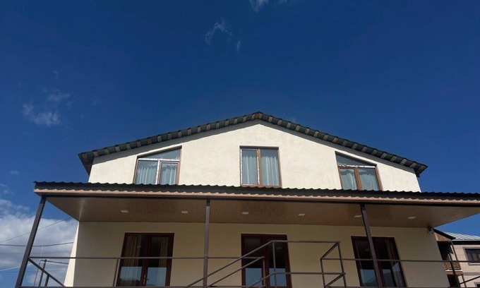 Dilijan House | Lovely 5-bedroom house with WiFi in charming Dilijan