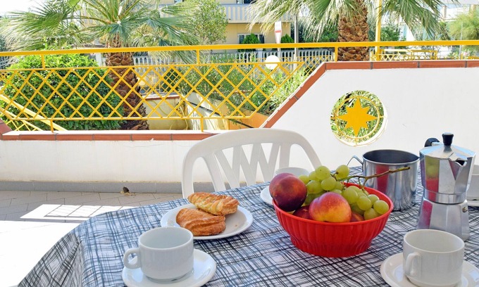 Villa Rosa Apartment | Lovely apartment for 4 people with WIFI, TV, balcony, pets allowed and parking