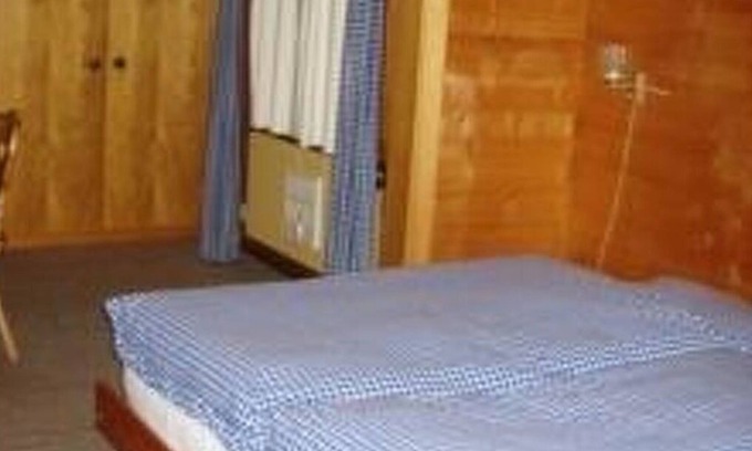 Saas-Fee Apartment | Lovely apartment for 8 guests with WIFI, TV and pets allowed