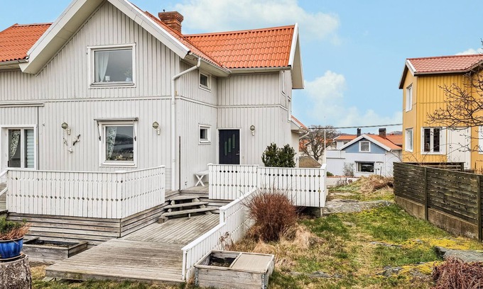 Bohus-Bjorko Apartment | Lovely apartment in Bohus-björkö