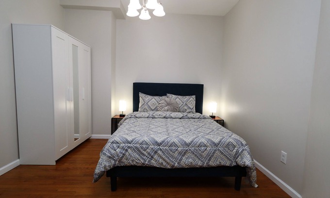 Belleville Apartment | ★Lovely Apt Close to American Dream and NYC!★
