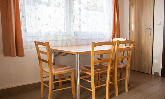 Hradec Kralove House | Lovely apartment in villa for 12 people with WIFI, TV, patio, pets allowed and parking