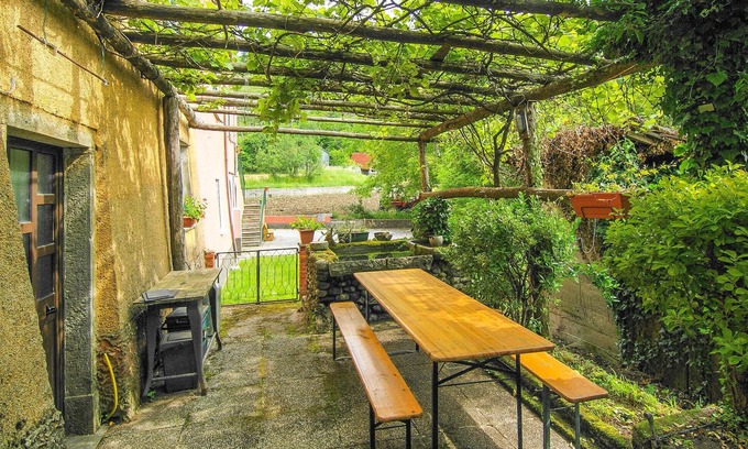 Codivilla House | Lovely home in Codivara with WiFi
