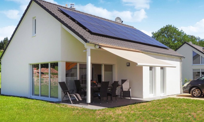 Pruem House | Lovely home in Prüm with sauna