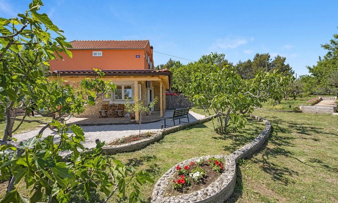 Skradin House | Lovely home in Skradin with WiFi