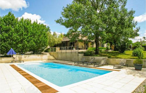 Saint-Aubin-de-Cadelech House | Lovely Home In St, Aubin De Cadelech