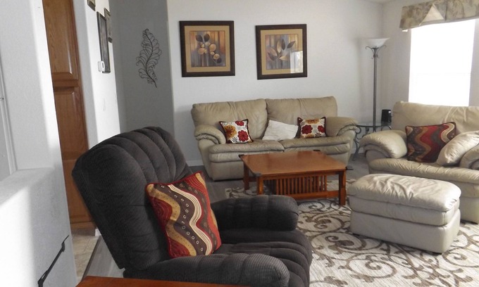 Chattaroy House | Lovely home in the country but only 5 minutes from town. 3 bedroom 2 bath .