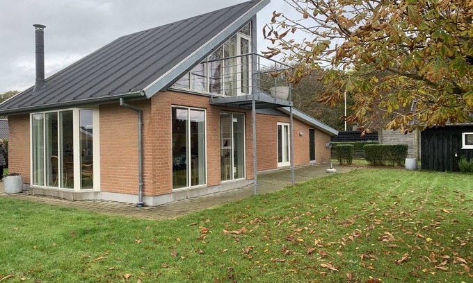 Nykobing Mors House | Lovely newly renovated house with room for many close to the fjord.