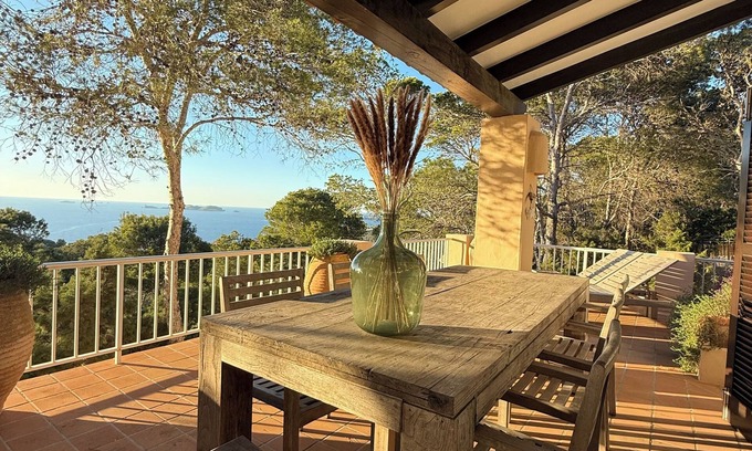 Cala Vadella Villa | Lovely villa with stunning sea views, 600 meters from the Cala Vadella beach