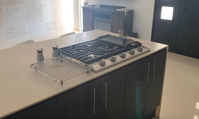 Soledad de Graciano Sanchez Apartment | LUXXURY APT. 5 MIN DOWN TOWN SLP