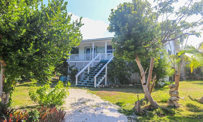 Lubbers Quarters Cay House | Lubbers Quarters Cay- True Tropical Island