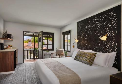 Historic Tennis Club Villa | Lucille Palm Springs