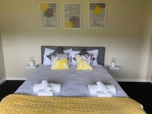 Manjimup House | Lucky Charm Cottage