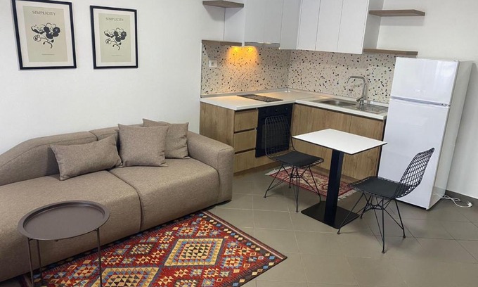 Golem Apartment | Lulu Suites - Petit
