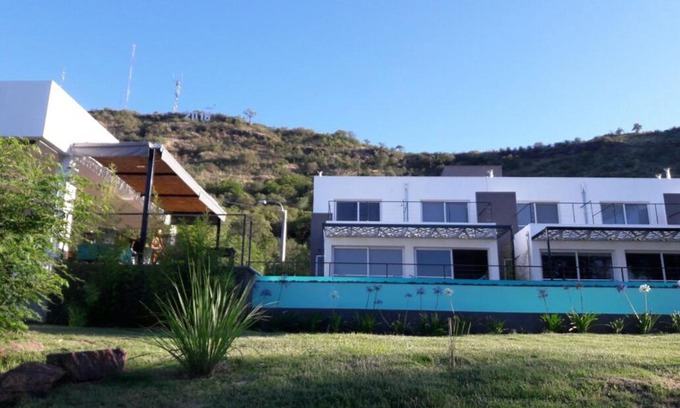 Villa Del Dique Apartment | Luma apart