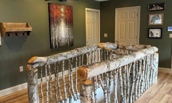 Spencer House | Lumberjack's luxury lair