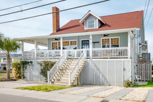 South End House | Lumina Cottage- 6 Bedrooms kid & dog friendly