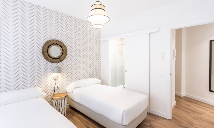 San Roque Apartment | Luminoso Apartamento Para 6 Personas y Parking