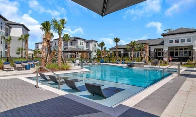 Highlands Apartment | Lux Aprt By Airport & StJohnsRiver
