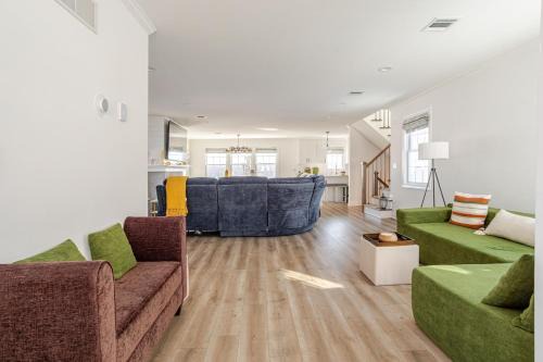 Hopatcong House | Lux Lake Experience