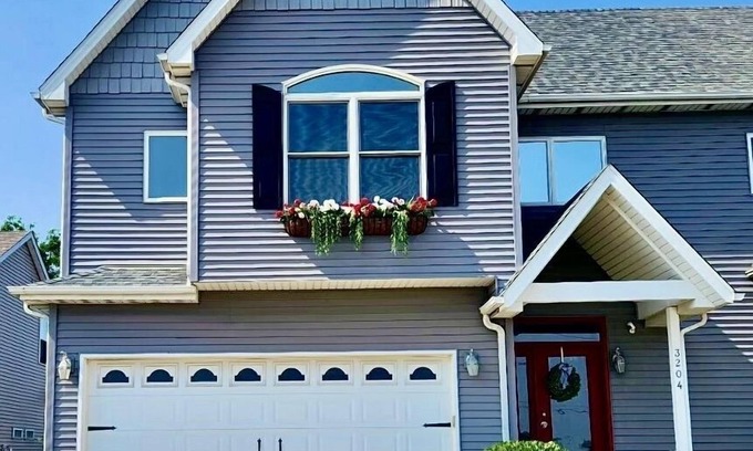 McLean County House | Lux Modern 2 Story “The Gathering Place”