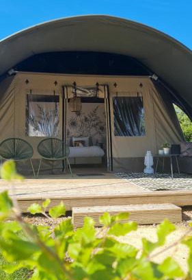 Raar House | Luxe Glamping Lodge Dahlia