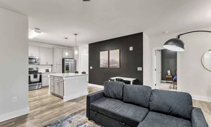 Hayes Apartment | Luxe King 3BR Suite Mins to Downtown Durham!