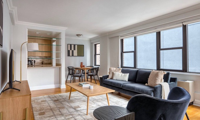 Kips Bay Apartment | Luxe Kips Bay 1BR w/Gym & Doorman, nr Empire State, by Blueground