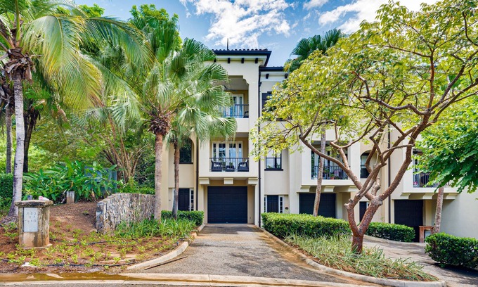 Coco House | Luxurious 4BR/4BA Townhome in Gated Pacifico Community