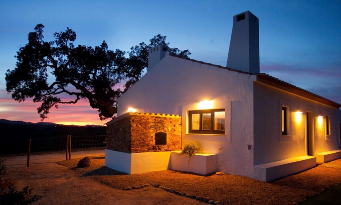 Reliquias Cottage | Luxurious Alentejo farmhouse