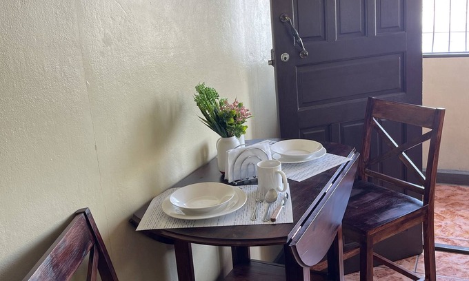 Carmen Apartment | "Luxurious Central Apt | 5 min from the airport!"