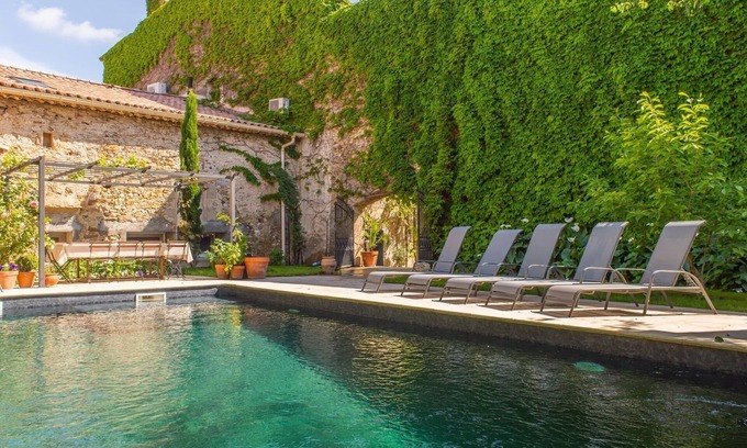 Roujan House | Luxurious Character House in the Heart of Roujan